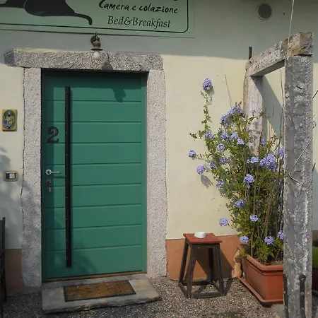 Bed & Breakfast Coco Loco Sesto Calende